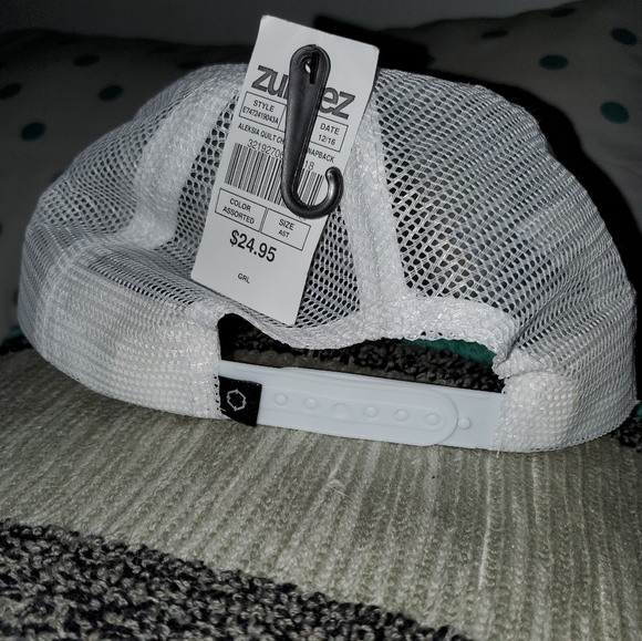 Empyre Snapback - Picture 3 of 4